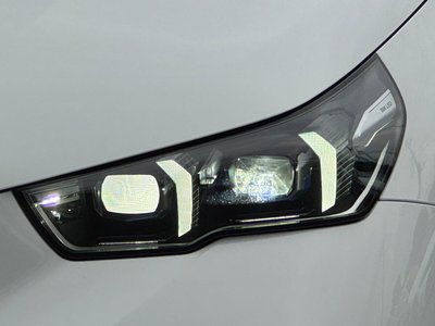 2024 BMW 5 SERIES — фото 9