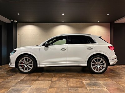 صورة 5 لـ 2021 AUDI RS Q3