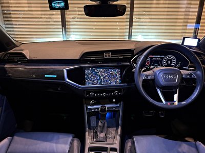 2021 AUDI RS Q3 照片 18