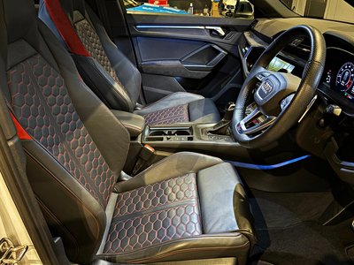2021 AUDI RS Q3 照片 22