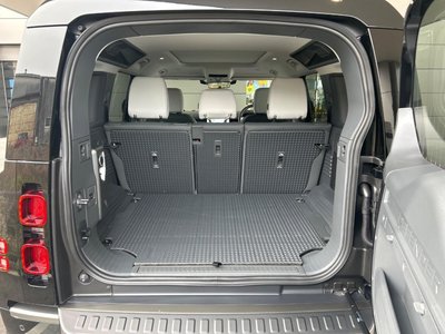 2025 LAND Rover DEFENDER — миниатюра 47