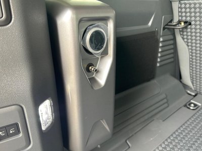 2025 LAND Rover DEFENDER — миниатюра 138