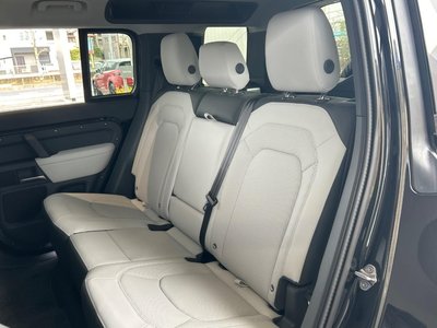 2025 LAND Rover DEFENDER — миниатюра 42
