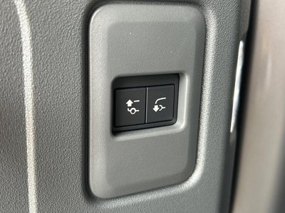 2025 LAND Rover DEFENDER — миниатюра 132