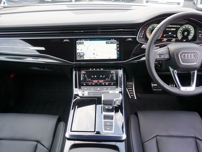 2024 AUDI Q8 — миниатюра 2
