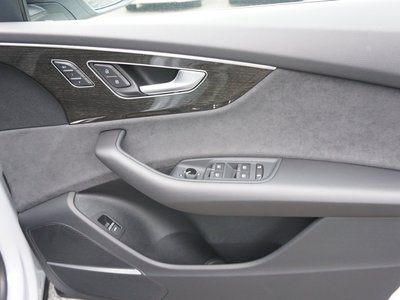 2024 AUDI Q8 — миниатюра 33