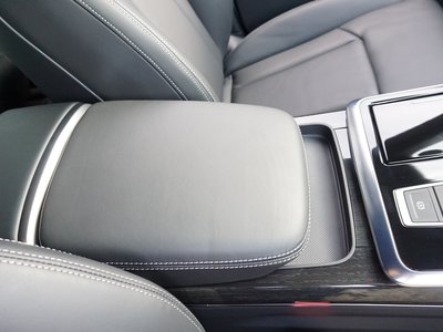 2024 AUDI Q8 — миниатюра 43