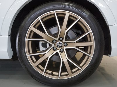 2024 AUDI Q8 — миниатюра 18