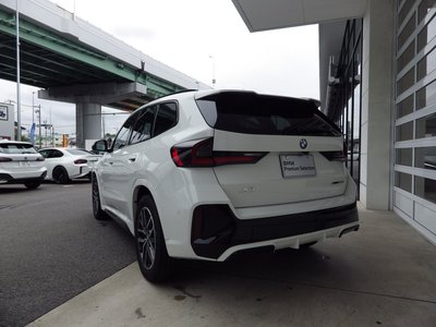 2025 BMW X1 photo 9