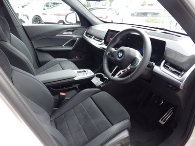 2025 BMW X1 thumbnail 21