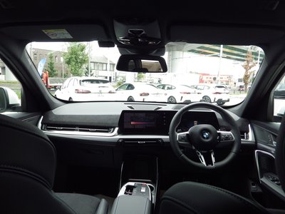 2025 BMW X1 photo 4