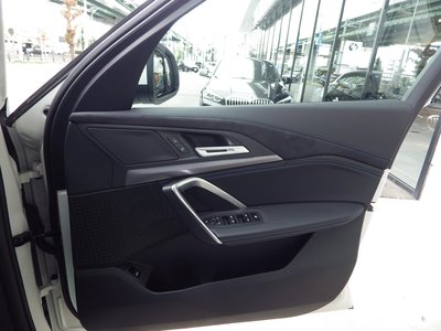 2025 BMW X1 thumbnail 44