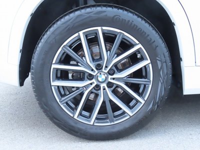2025 BMW X1 thumbnail 89