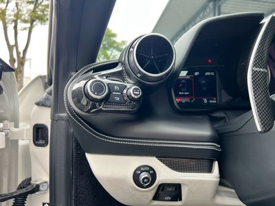 صورة 48 لـ 2021 Ferrari F8 SPIDER