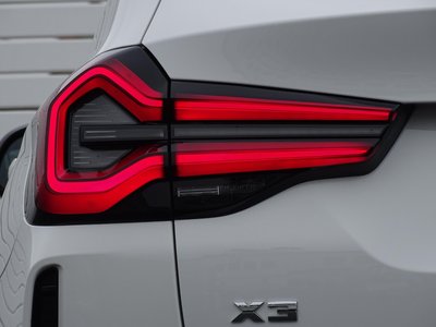 2022 BMW X3 thumbnail 30