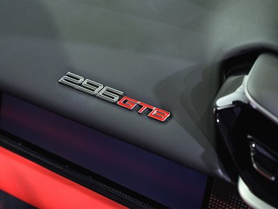 صورة 35 لـ 2022 Ferrari 296 GTB