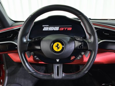 صورة 10 لـ 2022 Ferrari 296 GTB