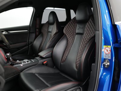 صورة 13 لـ 2018 AUDI RS3 SPORTBACK