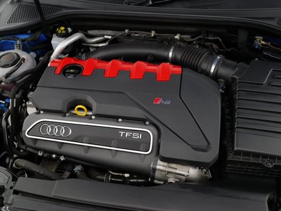 صورة 126 لـ 2018 AUDI RS3 SPORTBACK
