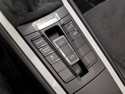 2016 Porsche BOXSTER thumbnail 30