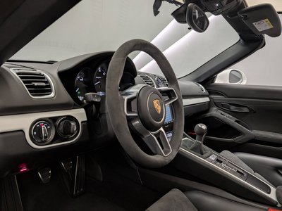 2016 Porsche BOXSTER thumbnail 17