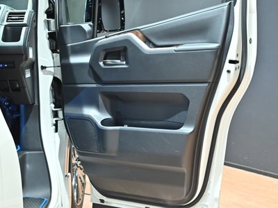 صورة مصغرة 65 لـ 2023 Toyota GRAND ACE