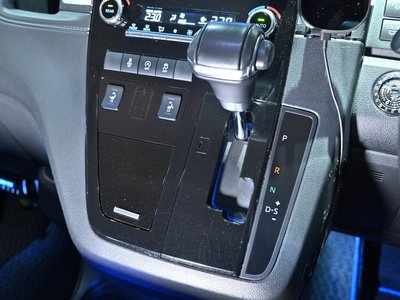 صورة مصغرة 52 لـ 2023 Toyota GRAND ACE