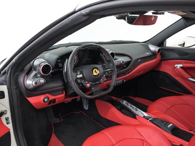 صورة 3 لـ 2021 Ferrari F8 SPIDER