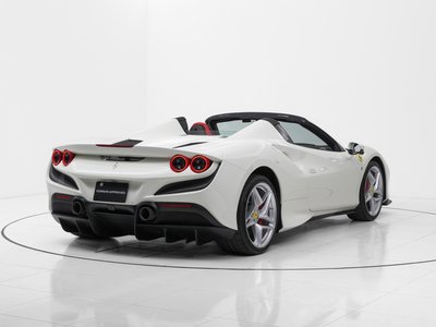 صورة 9 لـ 2021 Ferrari F8 SPIDER