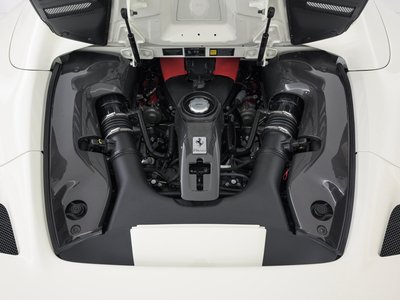 صورة 18 لـ 2021 Ferrari F8 SPIDER