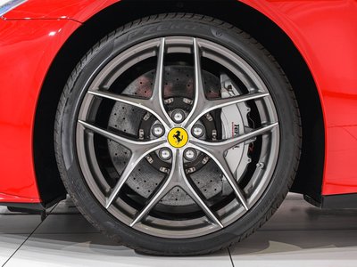 2014 Ferrari F12 BERLINETTA — миниатюра 19