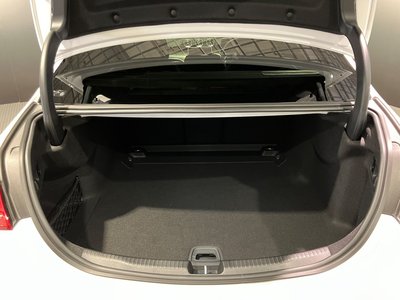 صورة مصغرة 53 لـ 2026 Mercedes-BENZ C-CLASS