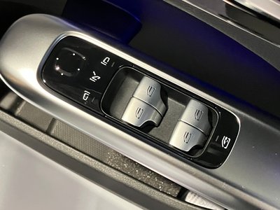 صورة مصغرة 63 لـ 2026 Mercedes-BENZ C-CLASS