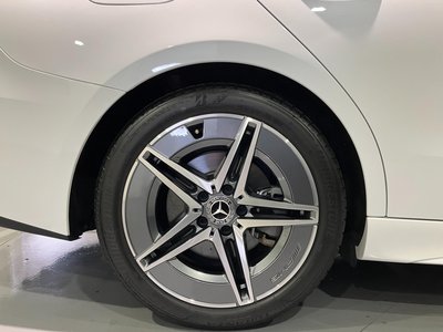 صورة مصغرة 40 لـ 2026 Mercedes-BENZ C-CLASS