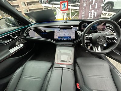 2025 Mercedes-BENZ E-CLASS AMG photo 9