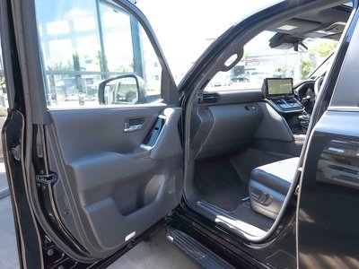 2025 Toyota LAND CRUISER 300 thumbnail 63