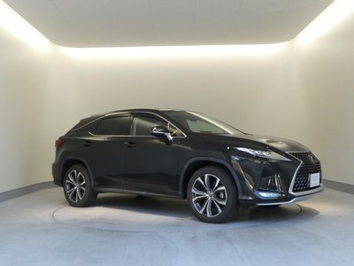 صورة مصغرة 43 لـ 2022 Lexus RX