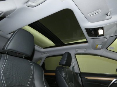 صورة مصغرة 5 لـ 2022 Lexus RX