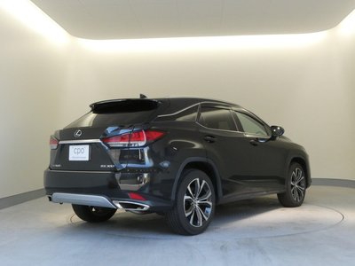 صورة مصغرة 41 لـ 2022 Lexus RX