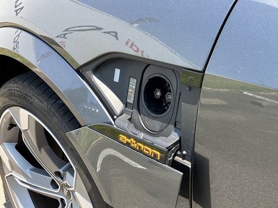صورة 64 لـ 2023 AUDI E-TRON S SPORTBACK
