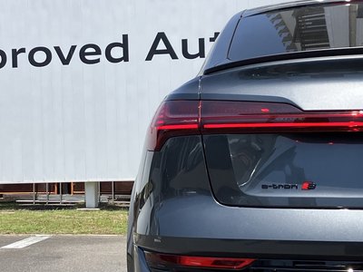 صورة 21 لـ 2023 AUDI E-TRON S SPORTBACK
