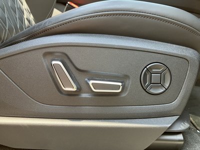 صورة 50 لـ 2023 AUDI E-TRON S SPORTBACK