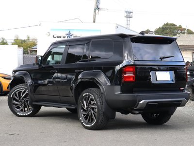 2024 Toyota LAND CRUISER 250 photo 9