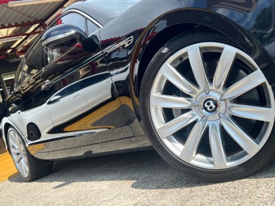 2013 Bentley FLYING SPUR — фото 11