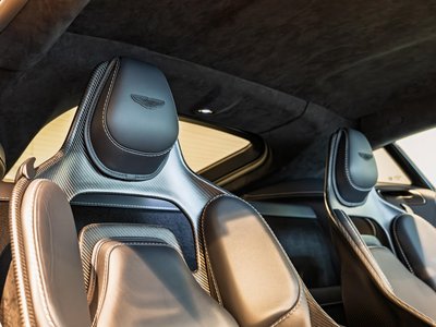 2022 Aston Martin V12 VANTAGE 照片 14