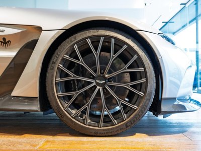 2022 Aston Martin V12 VANTAGE 照片 11
