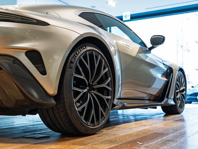 2022 Aston Martin V12 VANTAGE 照片 12