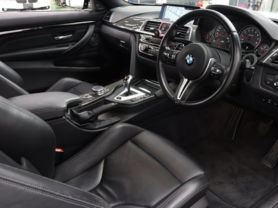 2019 BMW M4 COUPE photo 7