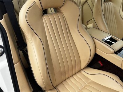 2016 Aston Martin DB9 缩略图 38