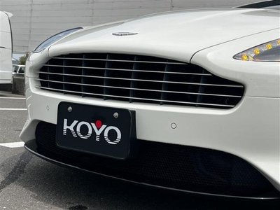 2016 Aston Martin DB9 缩略图 16